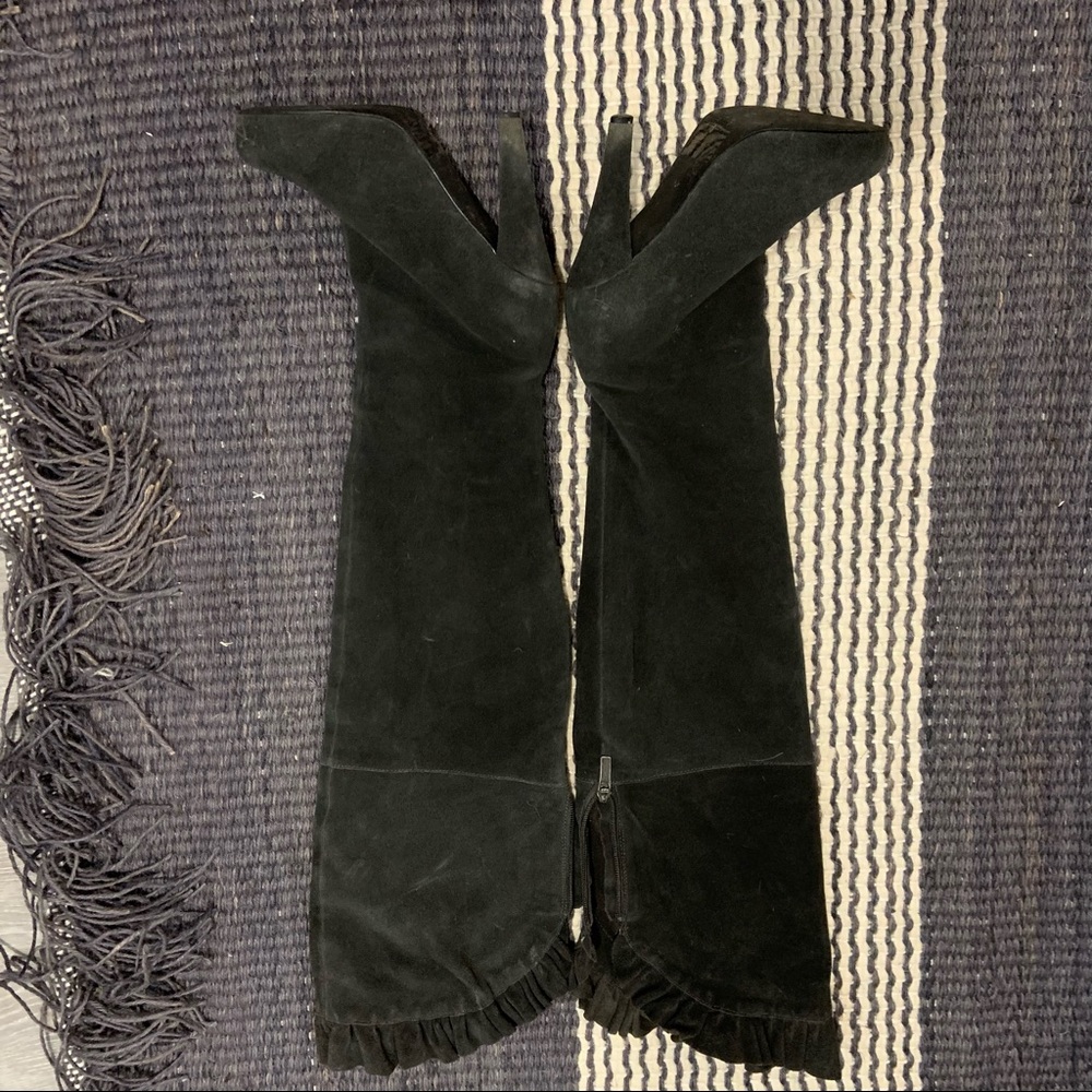 Colin Stuart - Over the Knee Boots - Picture 4 of 10